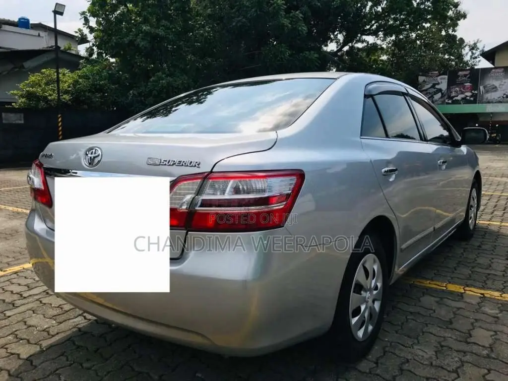 Toyota Premio 2011 Car (Used)