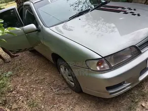 Nissan Pulsar 1998 Car (Used)