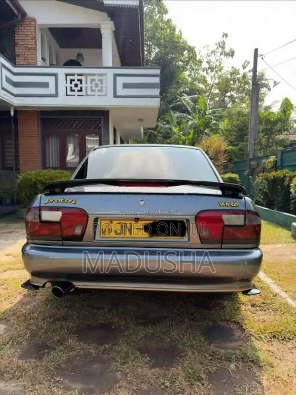 Proton Wira 2001 Car (Used)