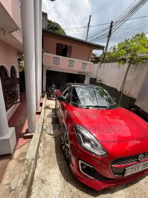 Suzuki Swift 2017 Car (Used)