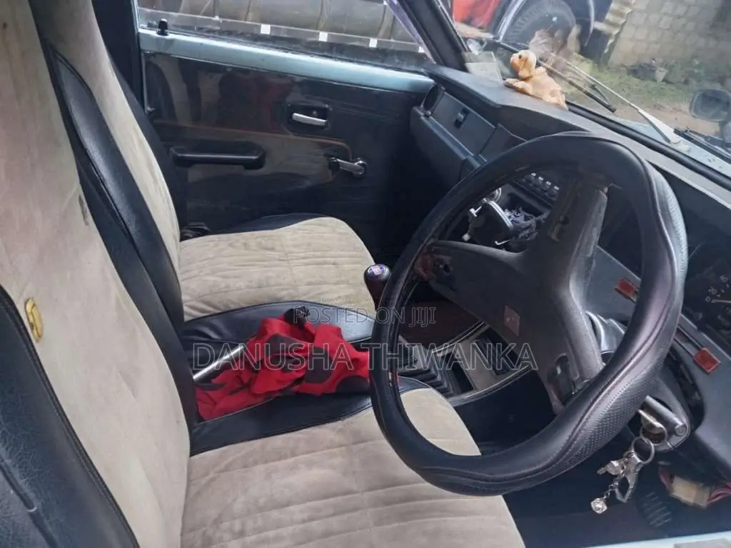 Nissan B211 1976 Car (Used)