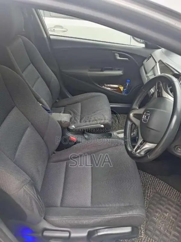 Honda Insight 2012 Car (Used)