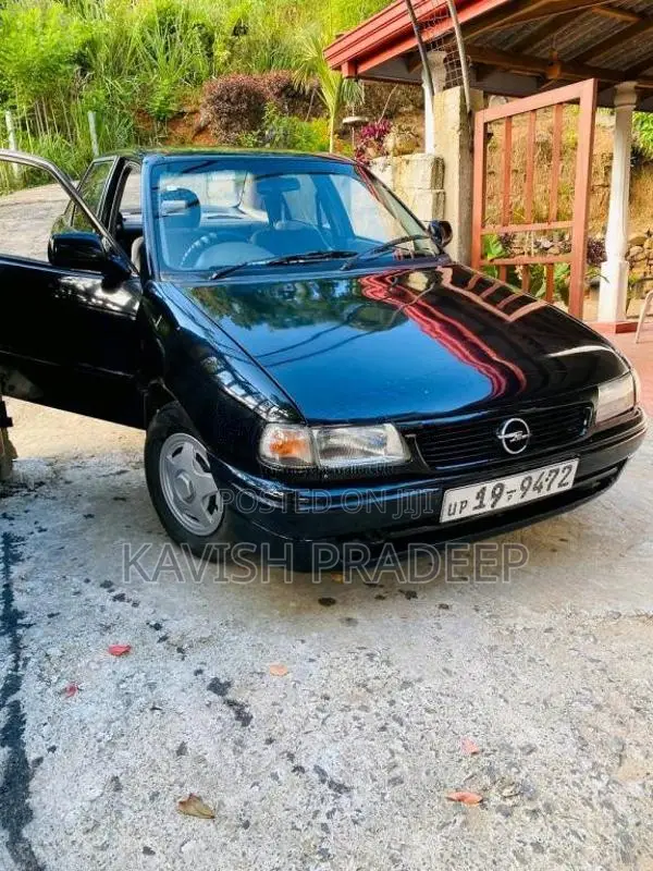 Opel Astra 1995 Car (Used)