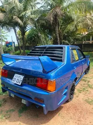 Mitsubishi Lancer Box 1984 Car (Used)