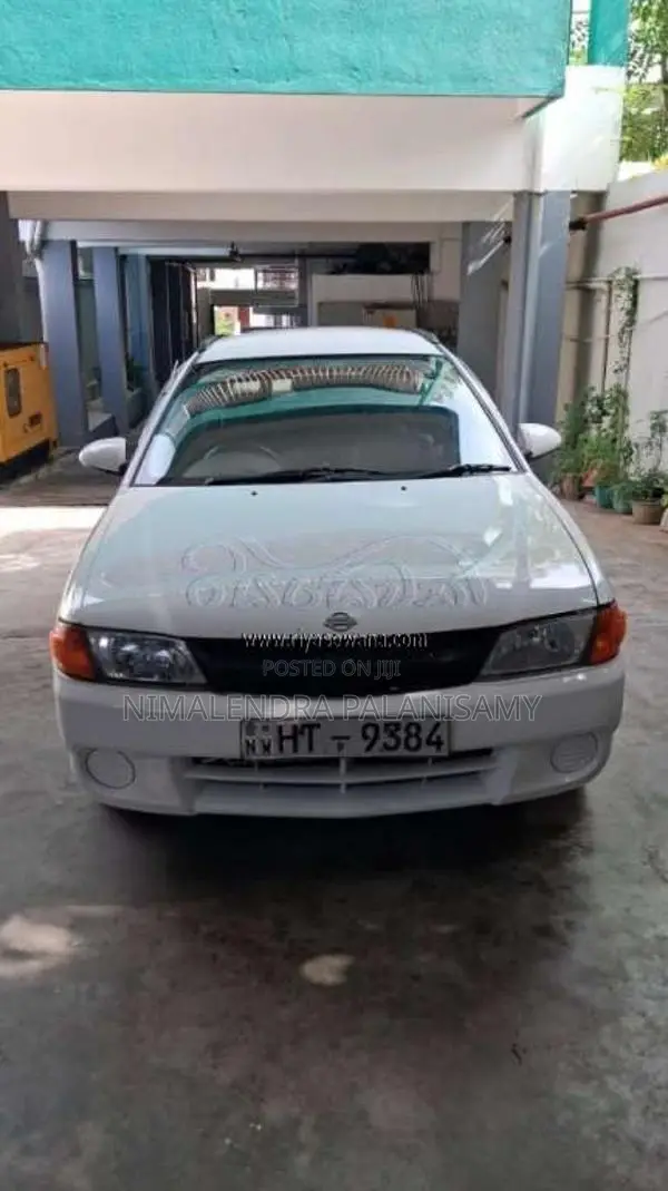 Nissan Wingroad 2000 Car (Used)