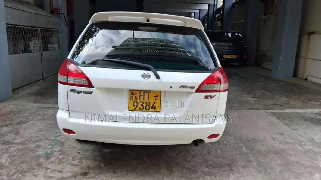 Nissan Wingroad 2000 Car (Used)