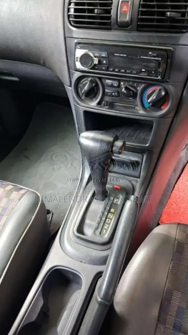 Nissan Wingroad 2000 Car (Used)