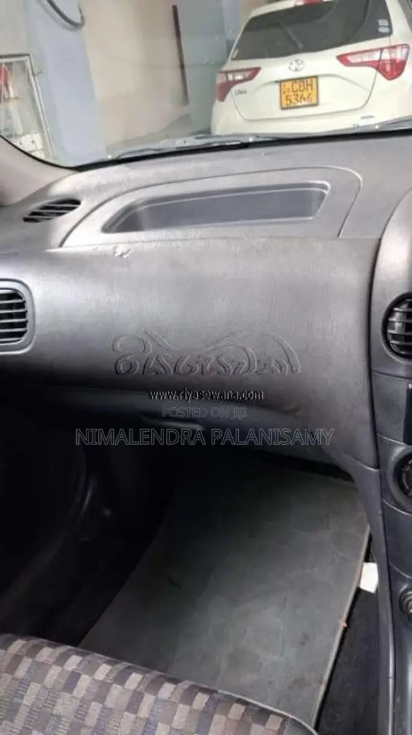 Nissan Wingroad 2000 Car (Used)