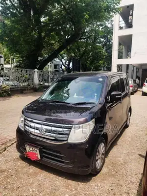 Suzuki Wagon R FZ 2015 Car (Used)