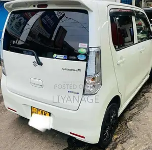 Suzuki Wagon R FZ 2014 Car (Used)