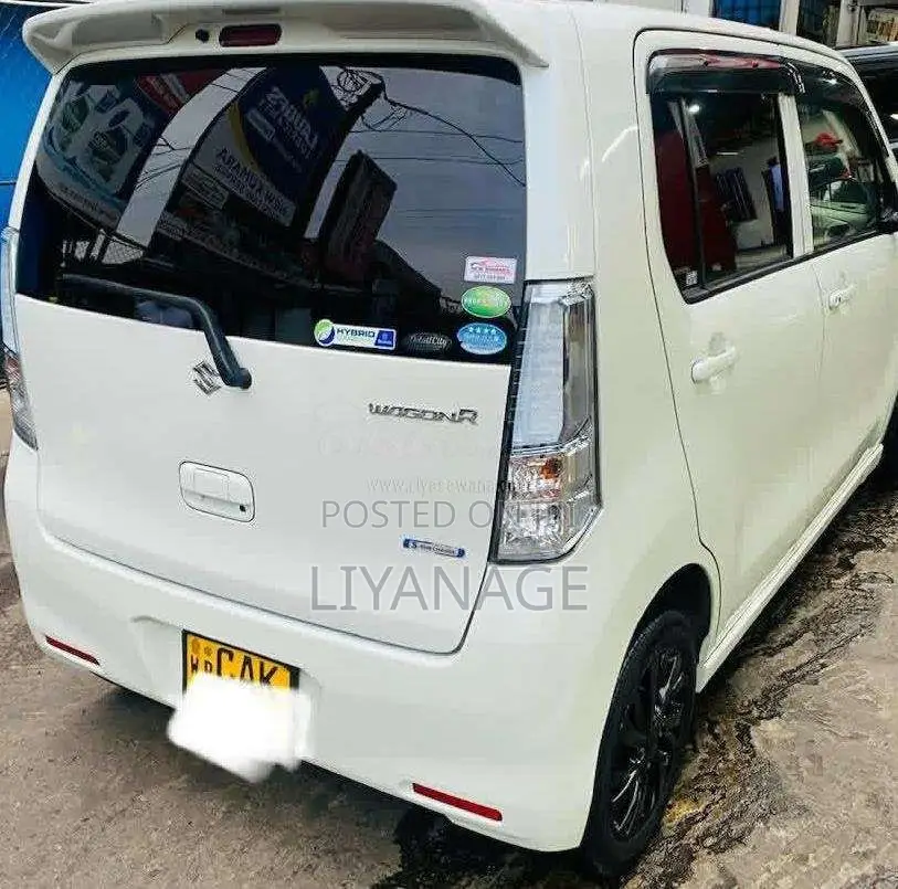 Suzuki Wagon R FZ 2014 Car (Used)