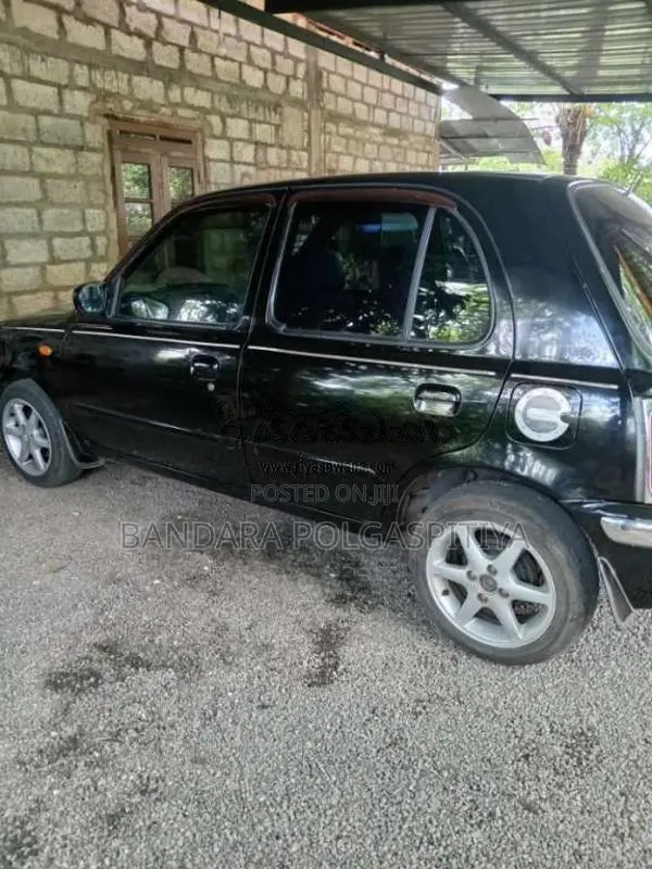 Nissan March 2001 Car (Used)