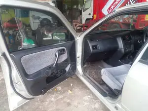 Nissan Primera 2000 Car (Used)