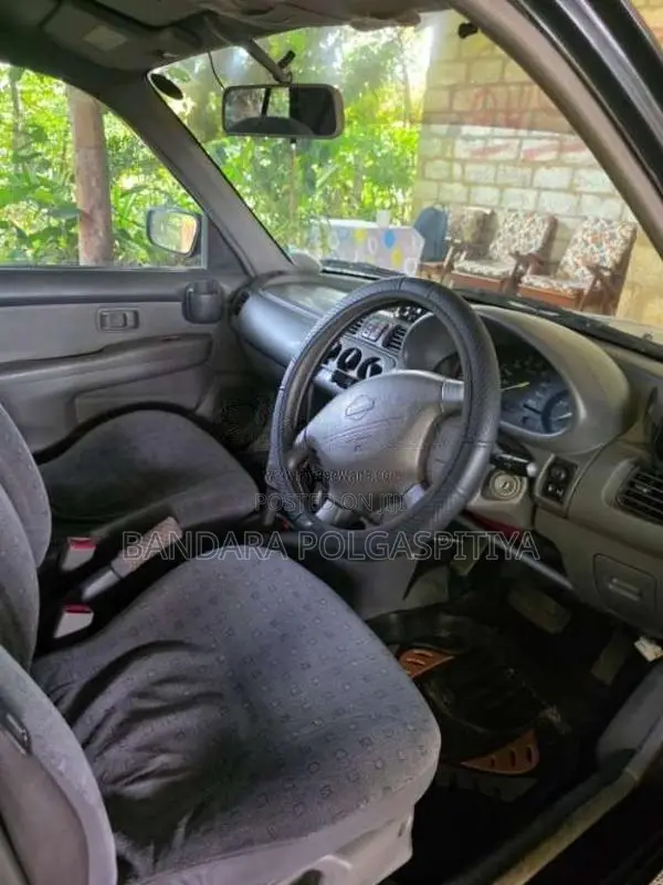 Nissan March 2001 Car (Used)