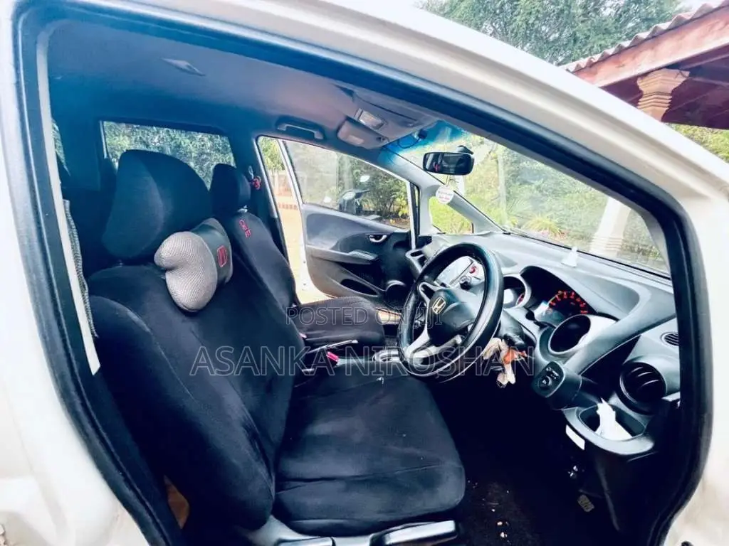 Honda Fit 2010 Car (Used)
