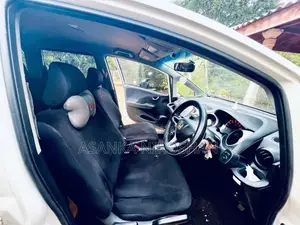 Honda Fit 2010 Car (Used)