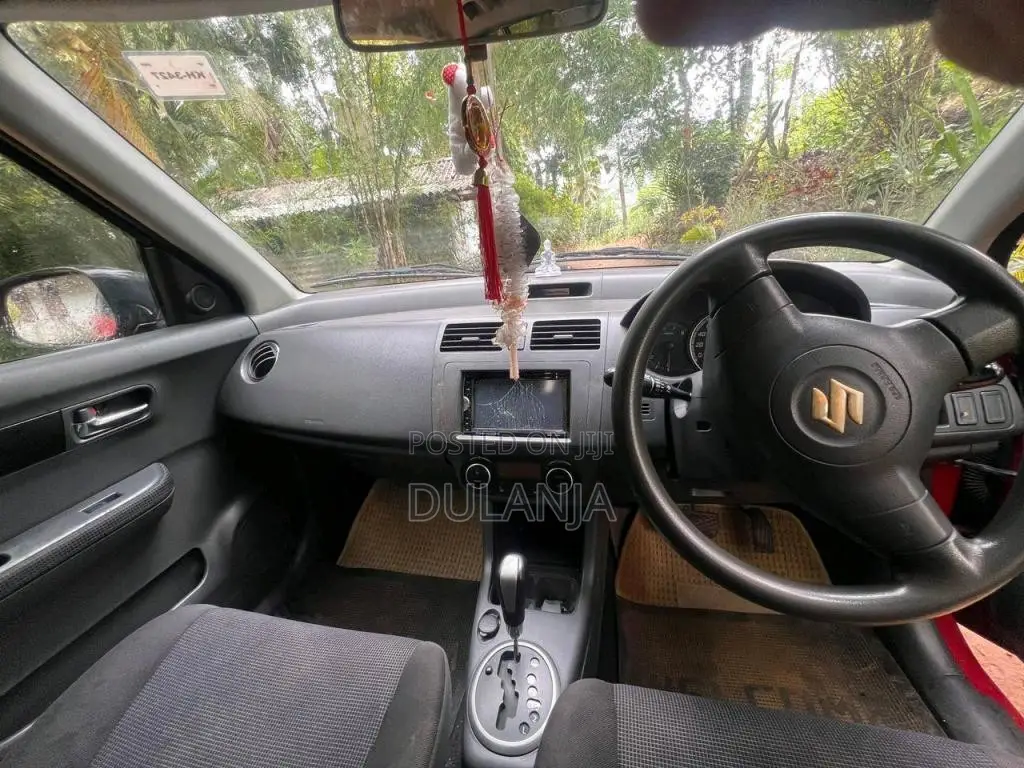 Suzuki DABZC113 2004 Car (Used)