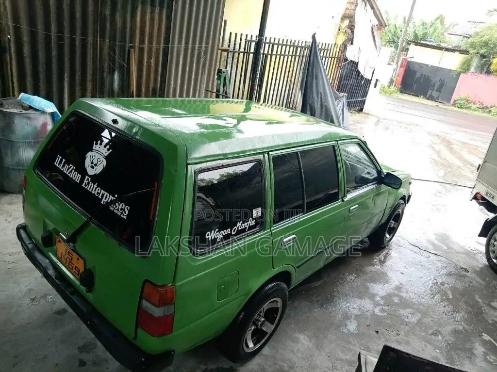 Nissan Ad Wagon 1988 Car (Used)