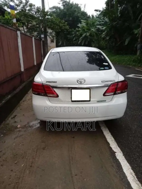 Toyota Premio 2017 Car (Used)