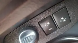 Toyota Vitz 2016 Car (Used)