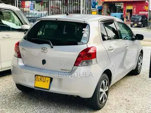 Toyota Vitz 2009 Car (Used)