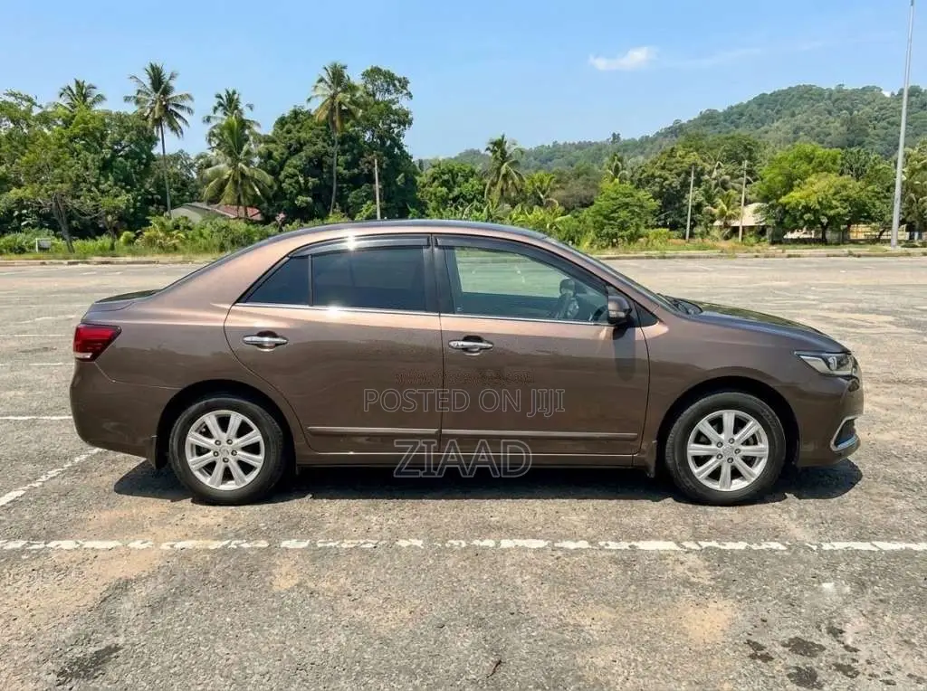 Toyota Premio 2020 Car (Used)