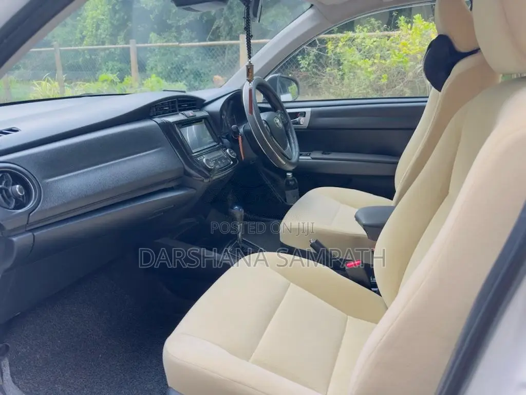 Toyota Axio G Grade 2017 Car (Used)