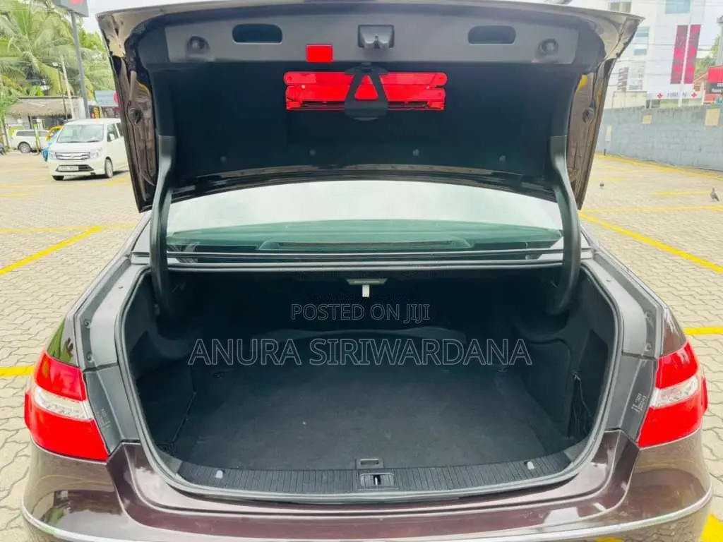 Mercedes-Benz E200 2010 Car Unregistered (Recondition)