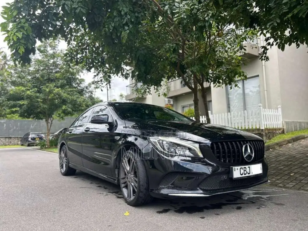 Mercedes-Benz CLA 180 2018 Car (Used)