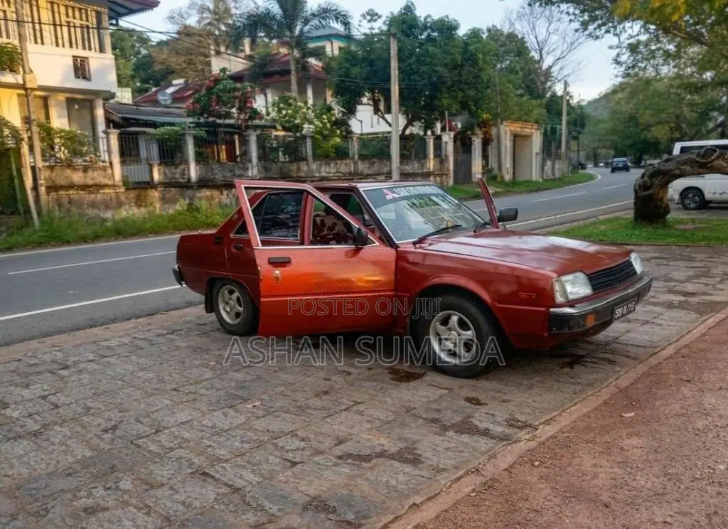 Mitsubishi Tredia 1983 Car (Used)