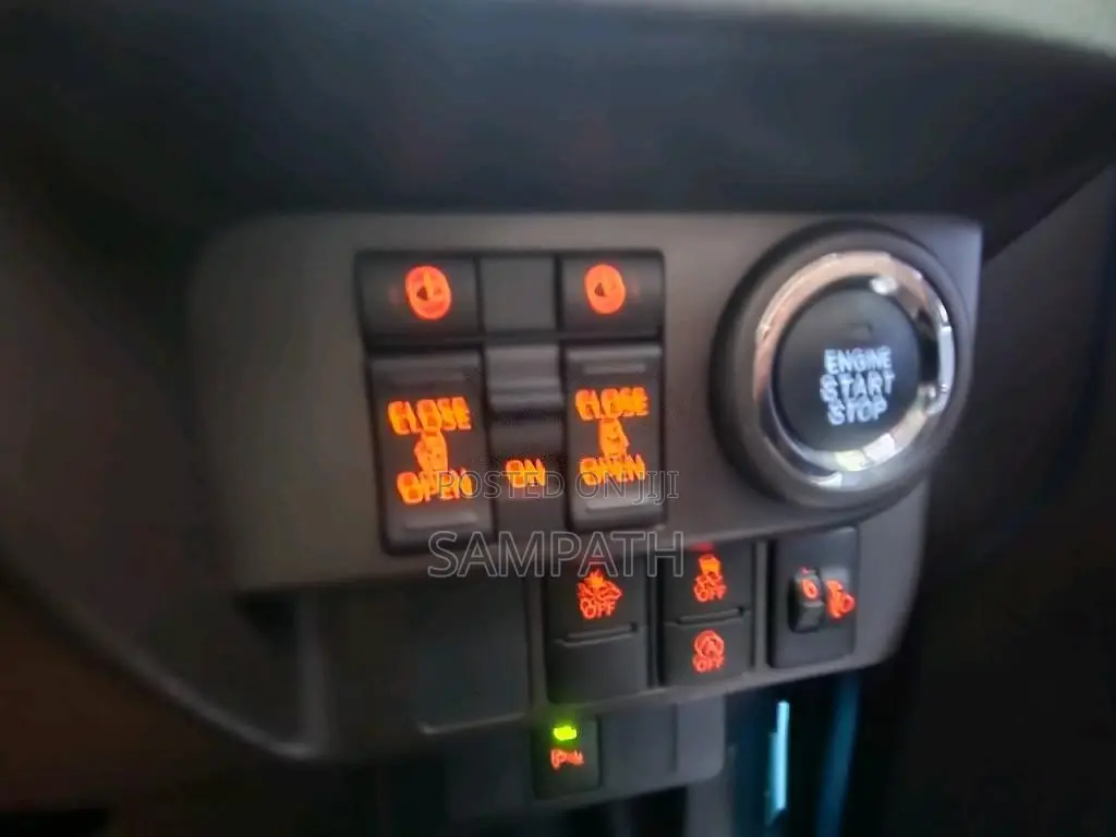Toyota ROOMY 2023 Car Unregistered (Recondition)