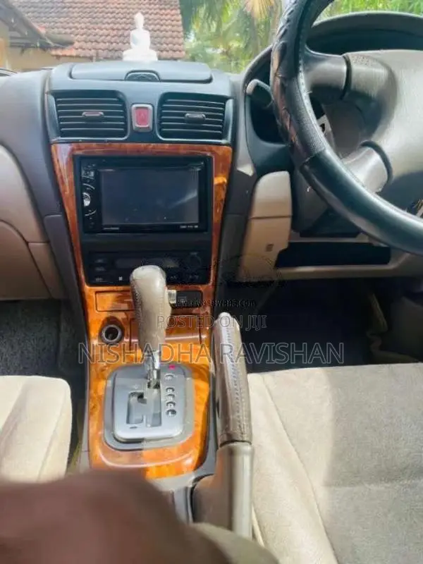 Nissan Bluebird 2000 Car (Used)