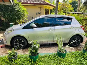 Toyota Vitz 2018 Car (Used)