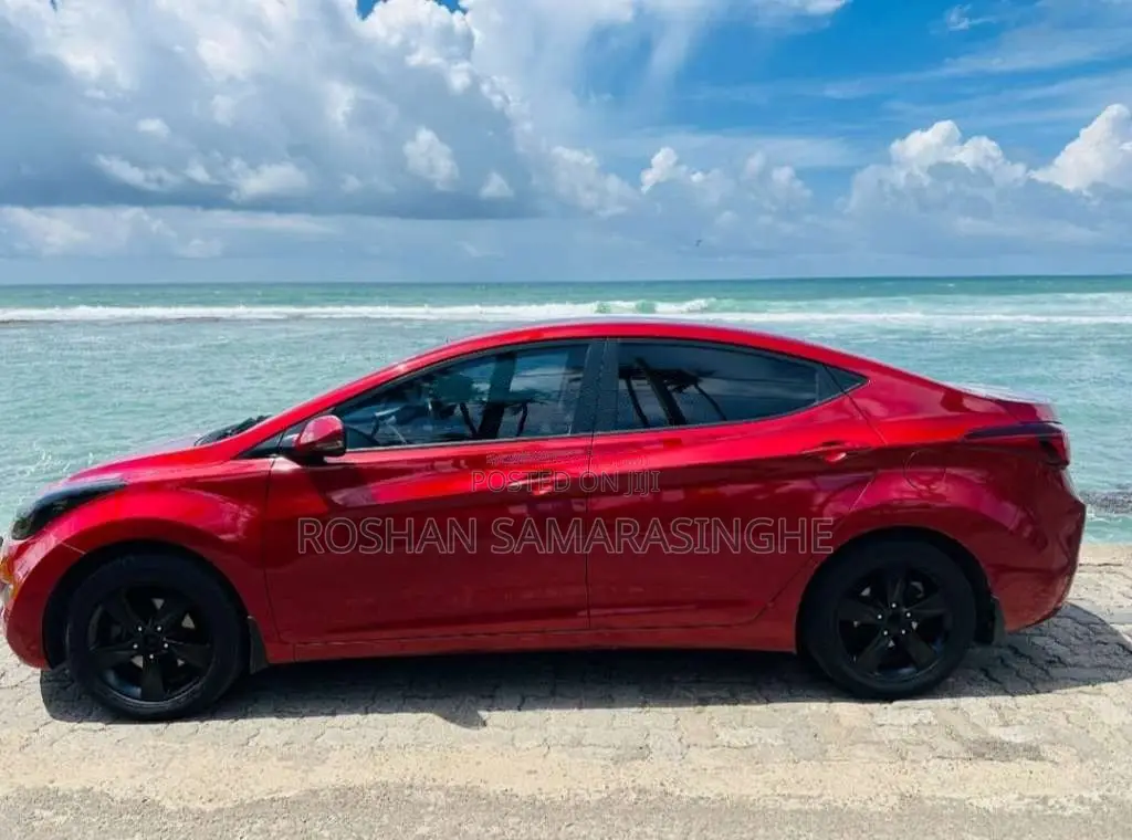 Hyundai Elantra 2012 Car (Used)