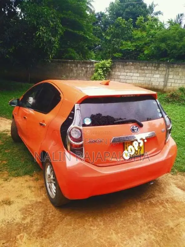 Toyota Aqua S Limited 2012 Car (Used)
