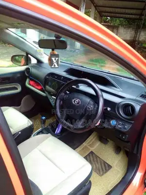 Toyota Aqua S Limited 2012 Car (Used)