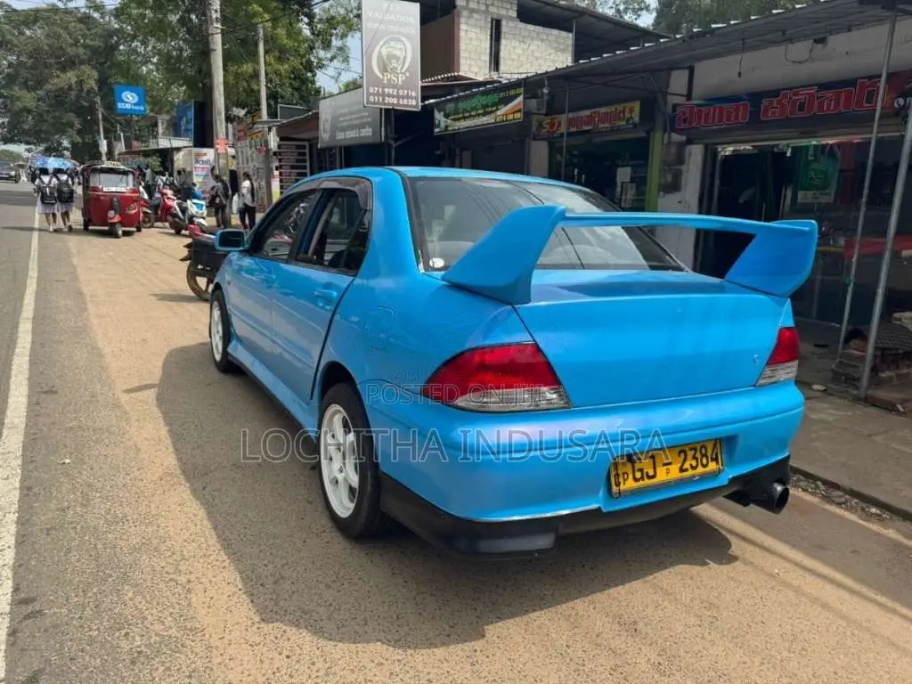 Mitsubishi Lancer 2001 Car (Used)