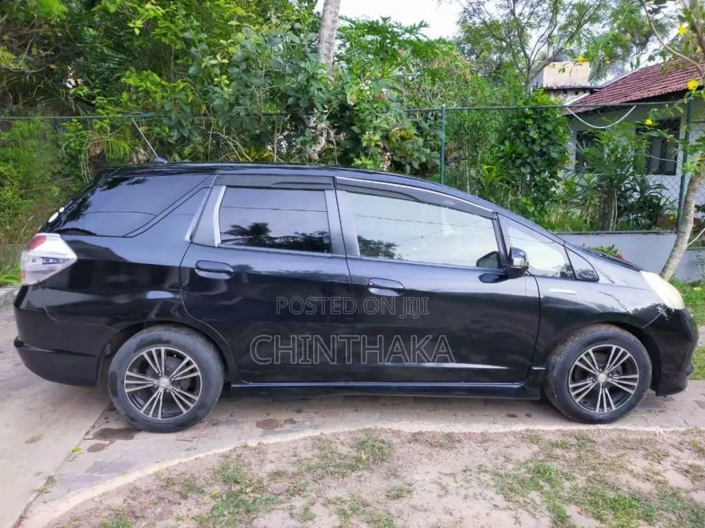 Honda Fit Shuttle GP2 2013 Car (Used)