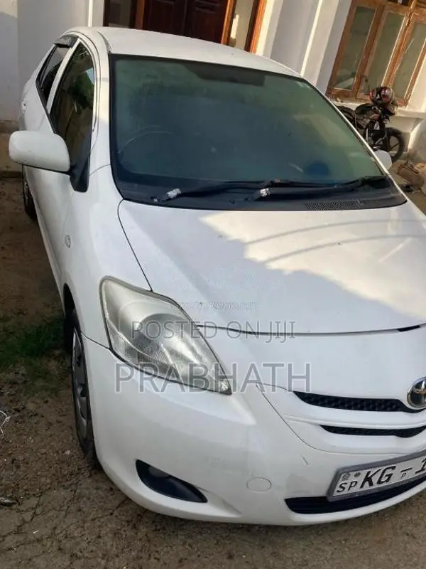 Toyota Yaris 2008 Car (Used)