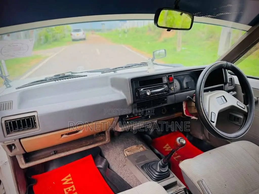 Toyota Dx Wagon 1987 Car (Used)