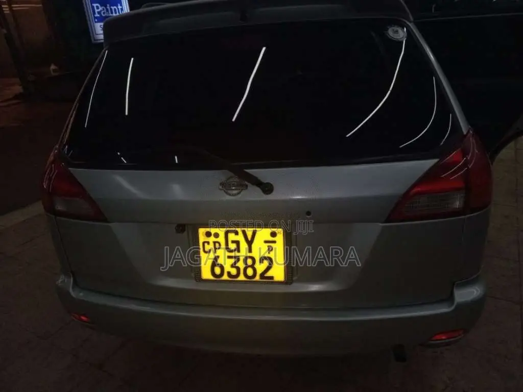 Nissan Y11 2000 Car (Used)