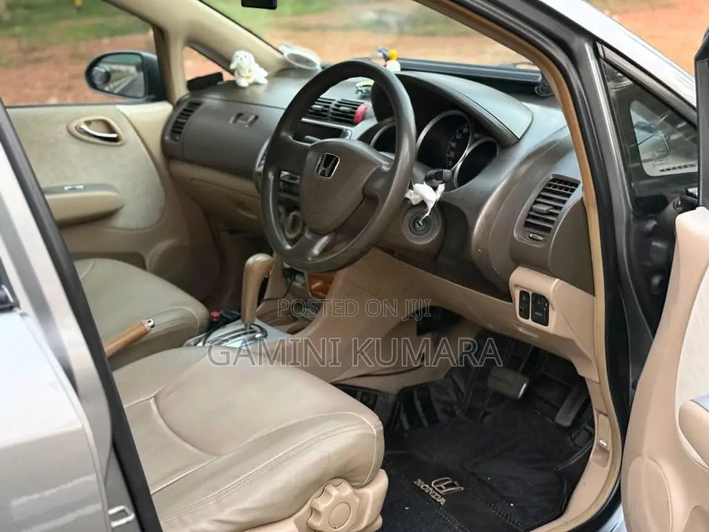 Honda Fit Aria 2006 Car (Used)