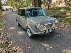 Mini Cooper 1971 Car (Used)