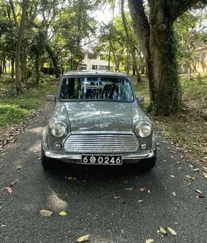 Mini Cooper 1971 Car (Used)