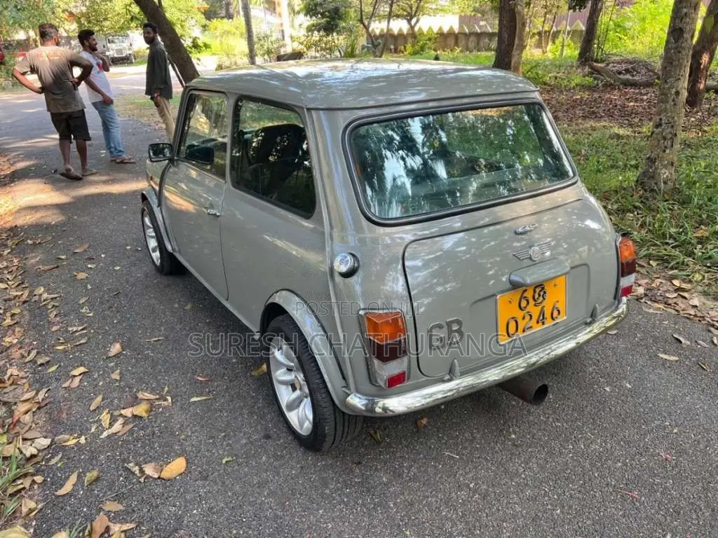 Mini Cooper 1971 Car (Used)