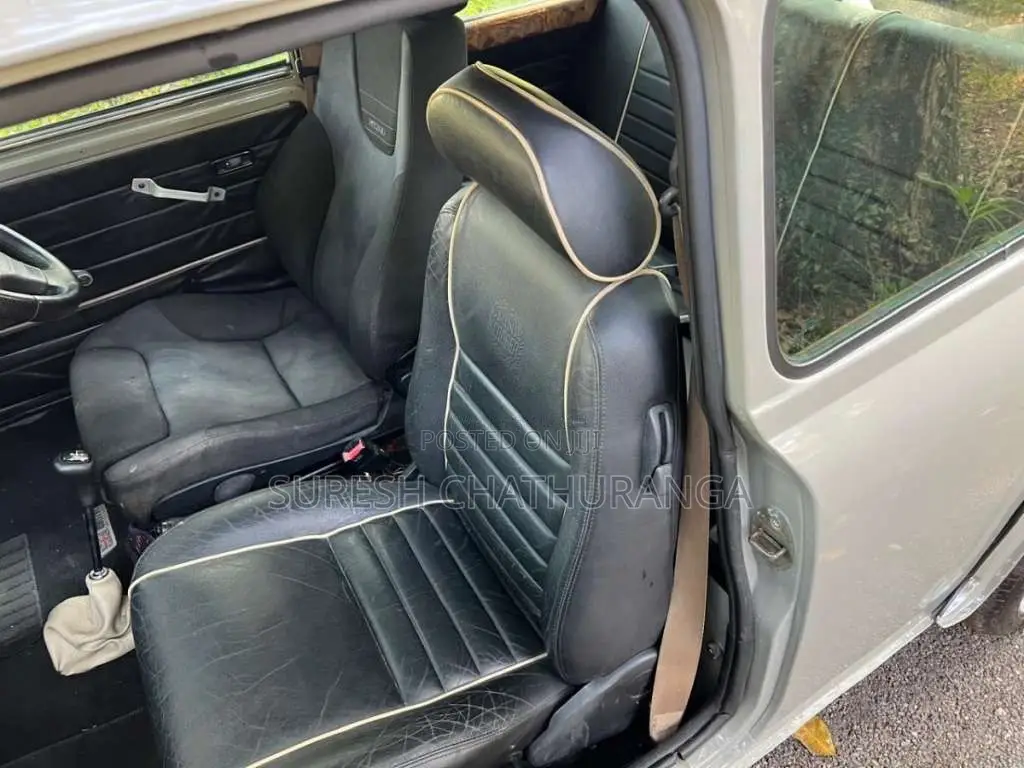 Mini Cooper 1971 Car (Used)