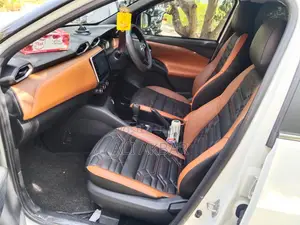 Nissan Magnite 1.0 Petrol FWD 2025 White