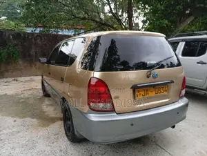 Kia Carens 2001 Car (Used)