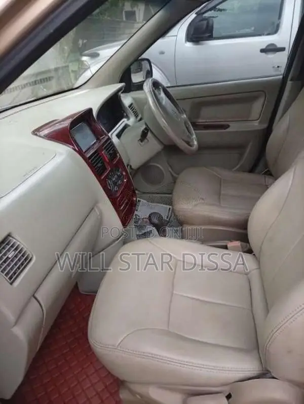 Kia Carens 2001 Car (Used)