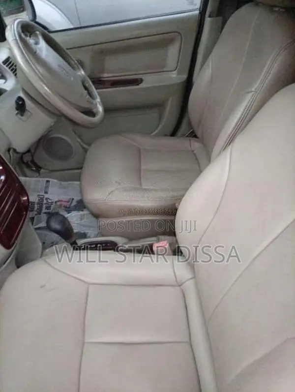 Kia Carens 2001 Car (Used)